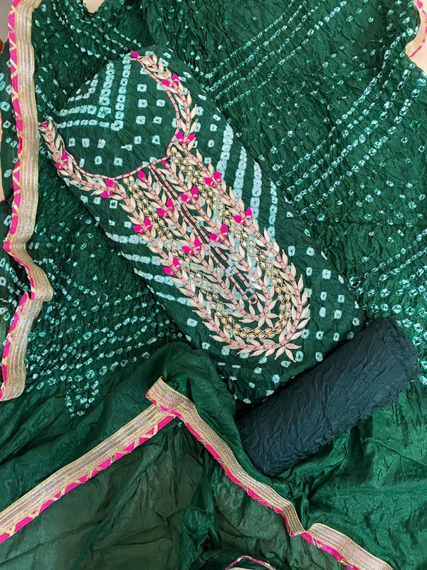 Green_Unstitched_Art_Silk_Suits