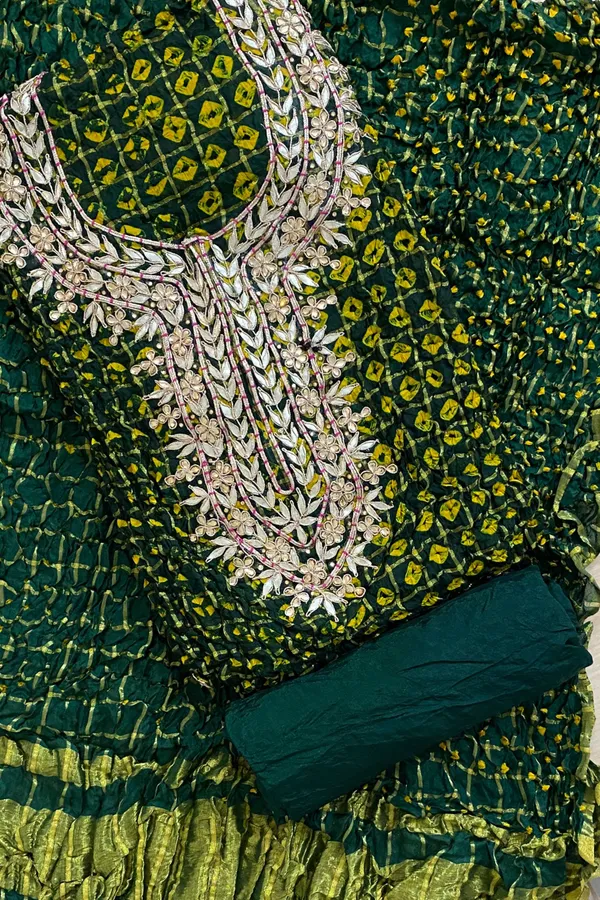 Four_piece_Bottle_Green_Unstitched_Art_Silk_Suits