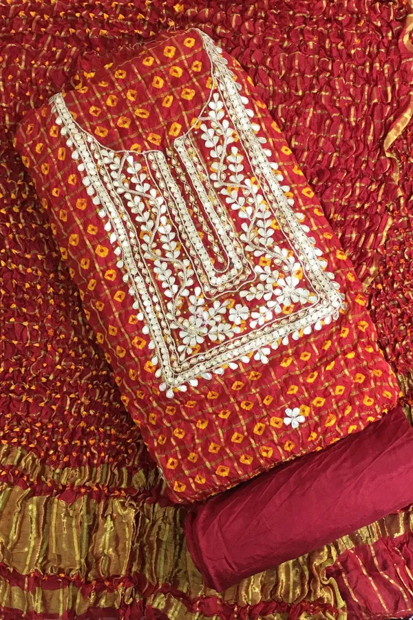 Maroon_Ghadchola_Heavy_neck_art_silk_suit_piece