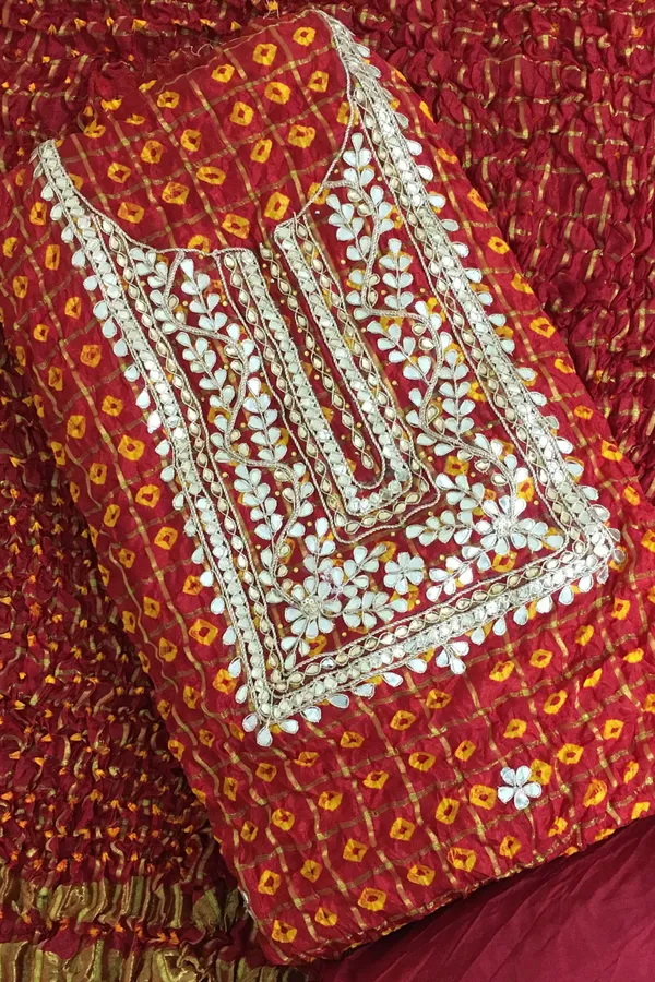 Maroon_Ghadchola_Heavy_neck_art_silk_suit_piece