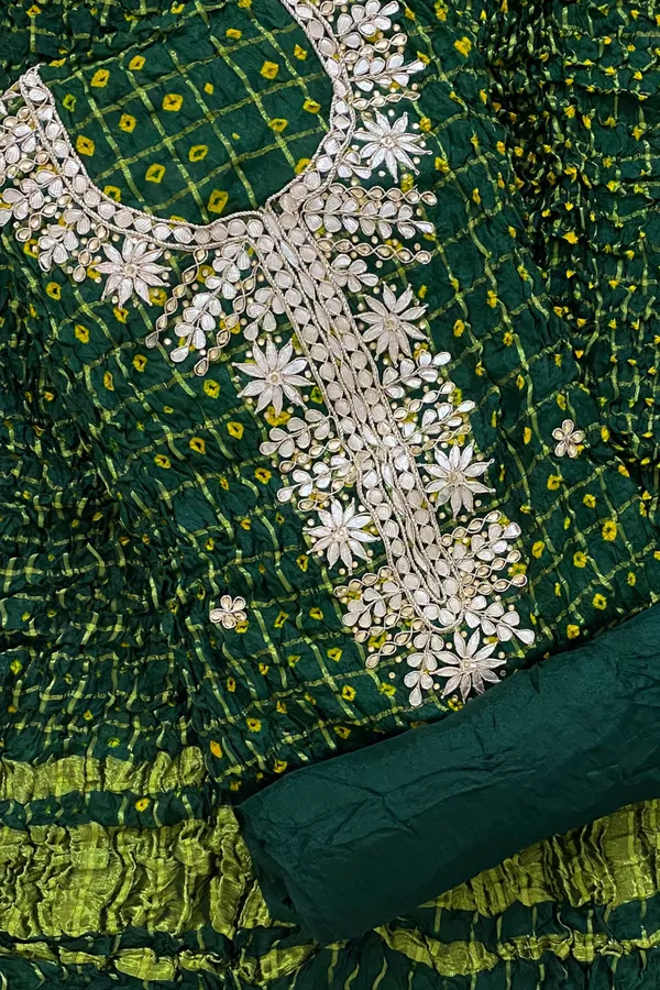 Four_piece_Bottle_Green_Unstitched_Art_Silk_Suits