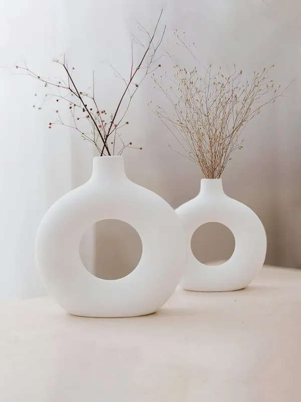 Pack_Of_2_-_Ceramic_White_Round_Flower_Vase_for_Home_Decor,_Office_Desk,_Wedding_Gifts,_House_Warmings_and_Wall_Decor
