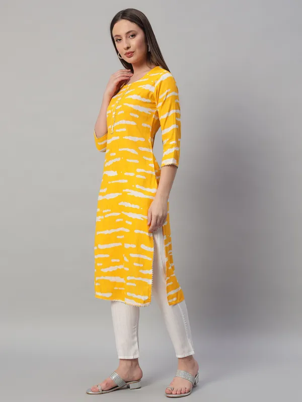 Yellow_Abstract_Viscose_Rayon_Straight_Tye_Dye_Print_Kurta_For_Women