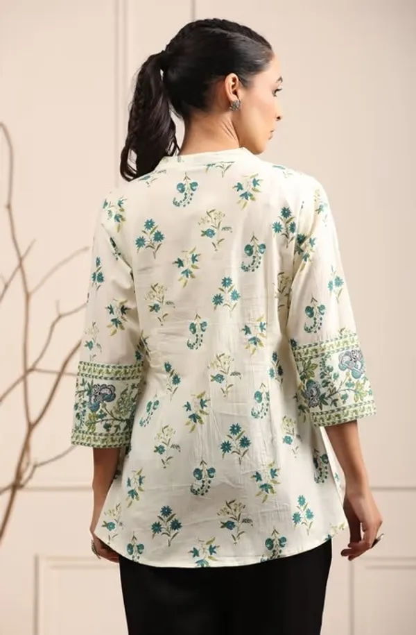 White_Floral_Print_Cotton_Blend_Straight_Kurta__For_Women