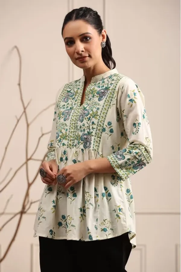 White_Floral_Print_Cotton_Blend_Straight_Kurta__For_Women