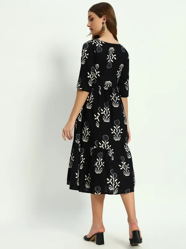 Black_Printed_Viscose_Rayon_Flared_Kurta_For_Women