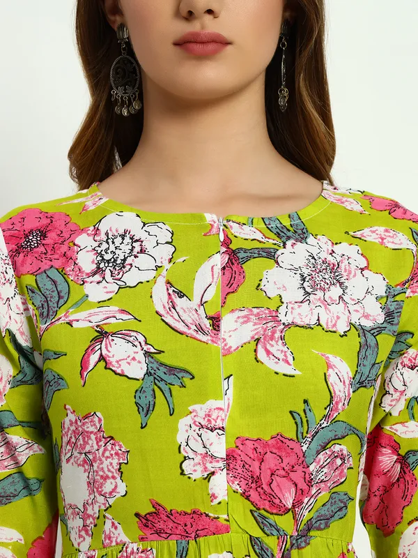 Green_Printed_Viscose_Rayon_Flared_Kurta_For_Women