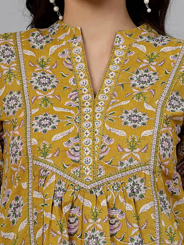 Yellow_Printed_Viscose_Rayon_Flared_Kurta_For_Women