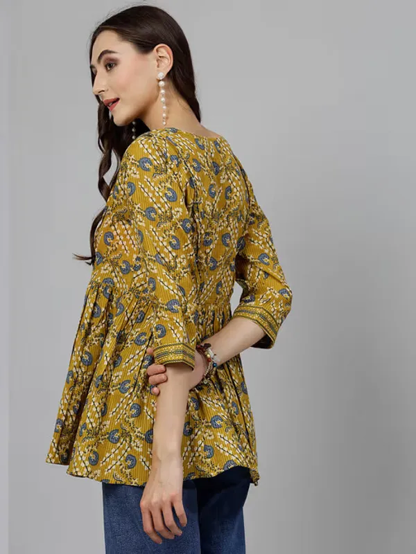 Yellow_Printed_Viscose_Rayon_Flared_Kurta_For_Women
