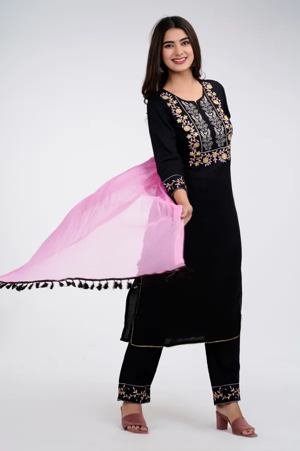 Black_Rayon_Embroidery_Kurta_Pant_Dupatta_Set_For_Women