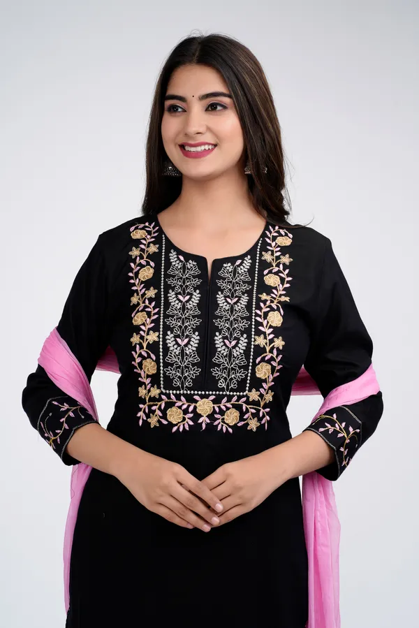 Black_Rayon_Embroidery_Kurta_Pant_Dupatta_Set_For_Women