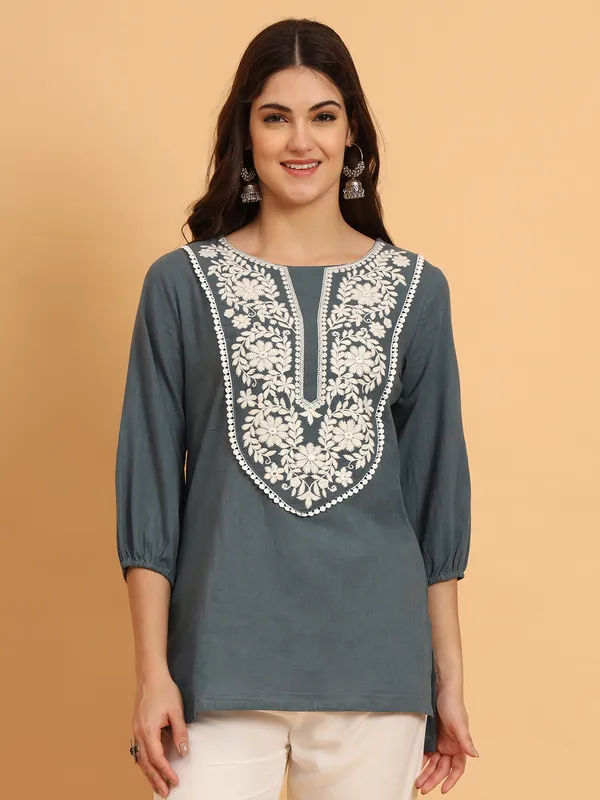 Grey_Solid_Pure_Cotton_Straight_Top_For_Women