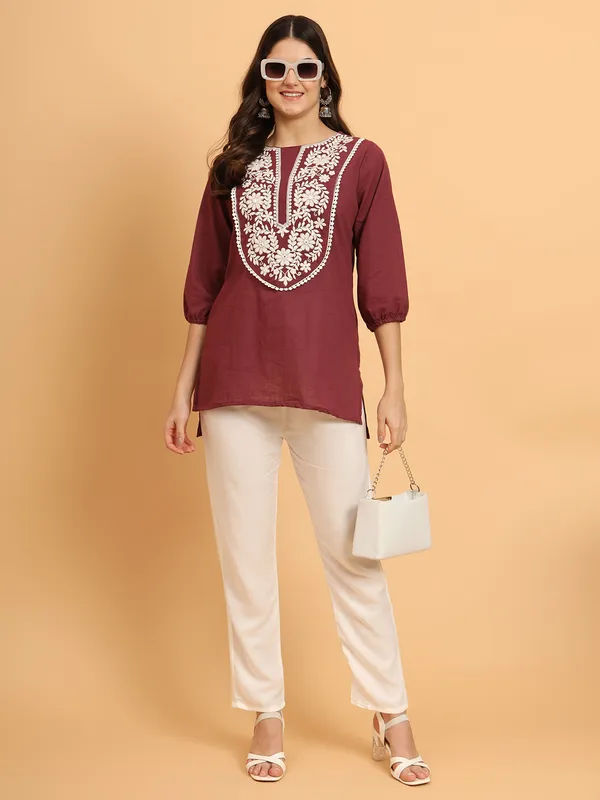 Maroon_Solid_Pure_Cotton_Straight_Top_For_Women