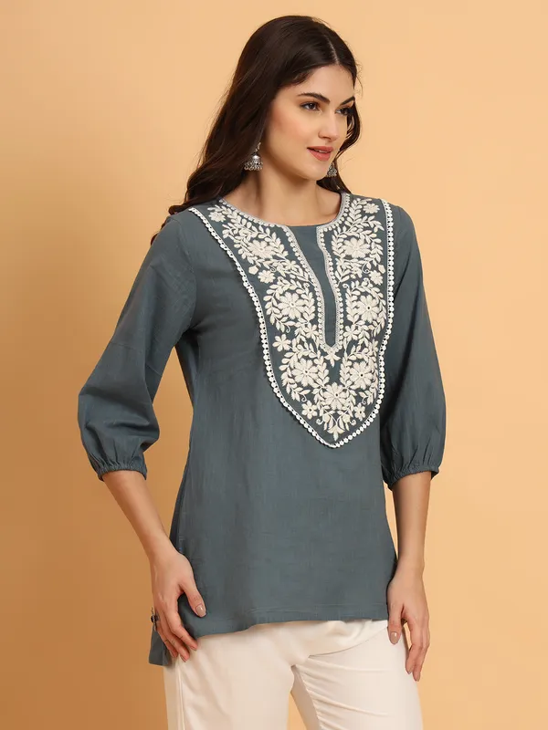 Grey_Solid_Pure_Cotton_Straight_Top_For_Women