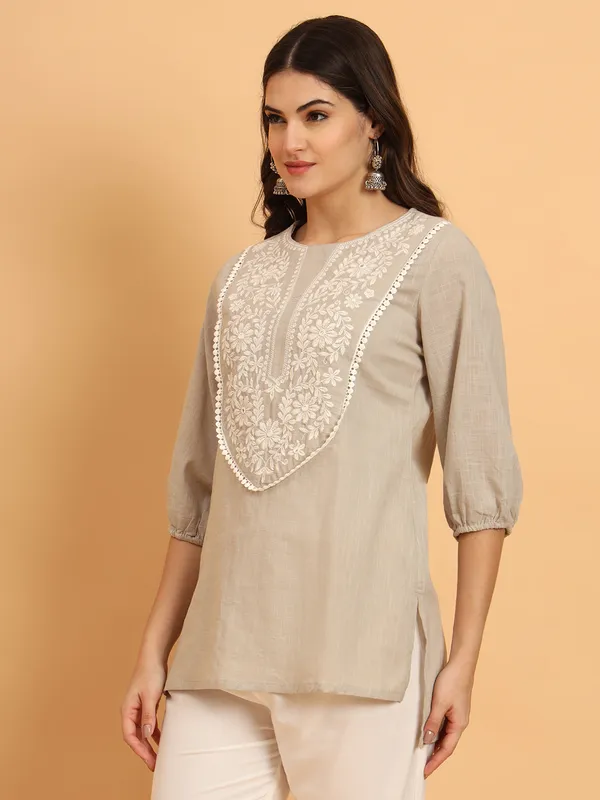 Cream_Solid_Pure_Cotton_Straight_Top_For_Women
