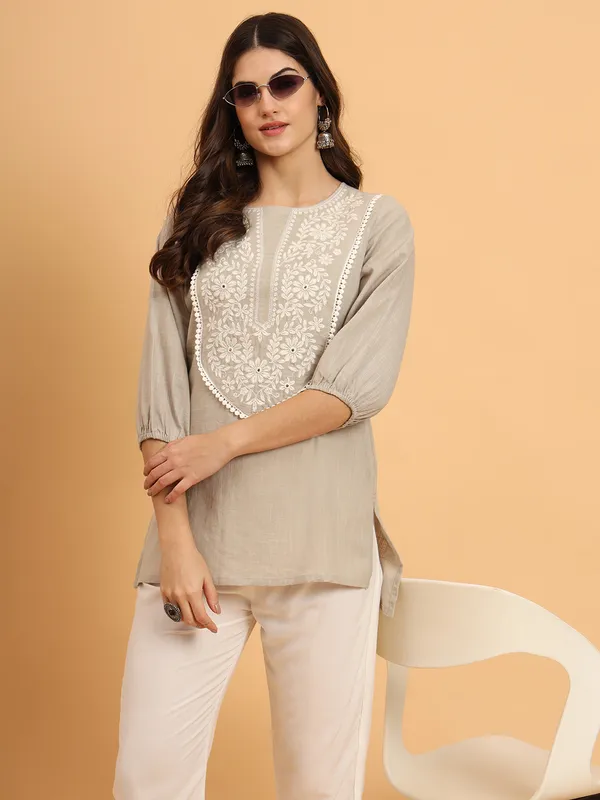 Cream_Solid_Pure_Cotton_Straight_Top_For_Women