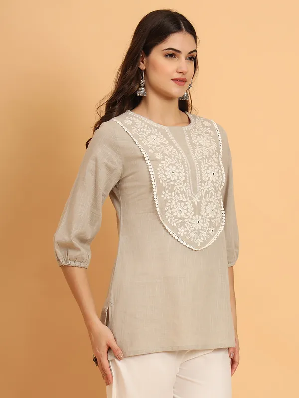 Cream_Solid_Pure_Cotton_Straight_Top_For_Women