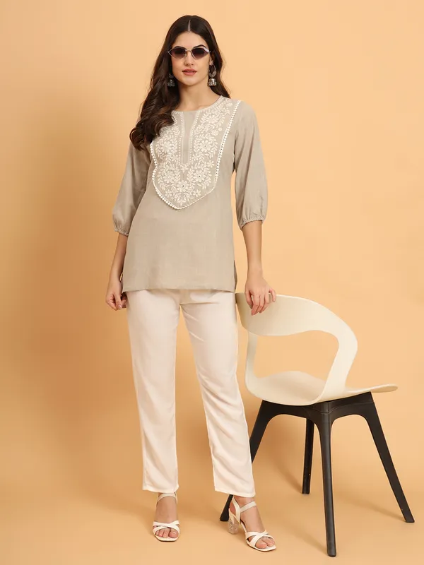 Cream_Solid_Pure_Cotton_Straight_Top_For_Women
