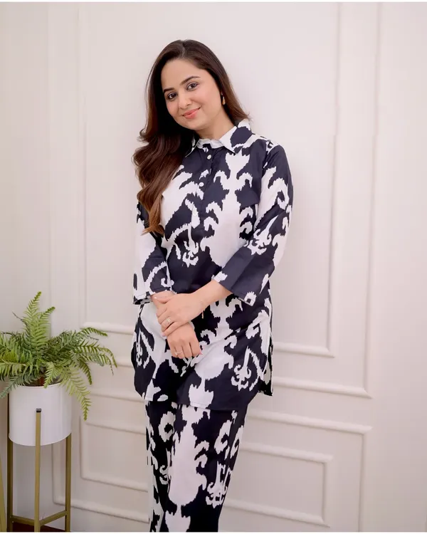 Navy_Blue_Viscose_Rayon_Ethnic_Top_Pyjama_Set_For_Women
