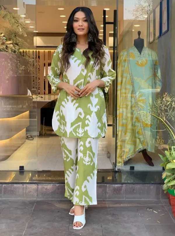 Pista_Green_Viscose_Rayon_Ethnic_Top_Pyjama_Set_For_Women