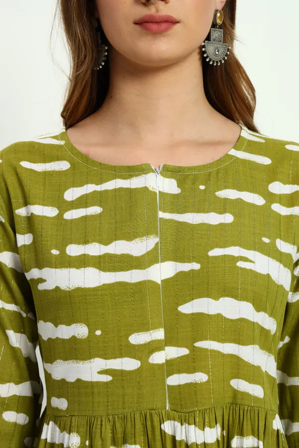 Green_Tye_Dye_Printed_Round_Neck_Zip_Open_Flared_Kurta_For_Women