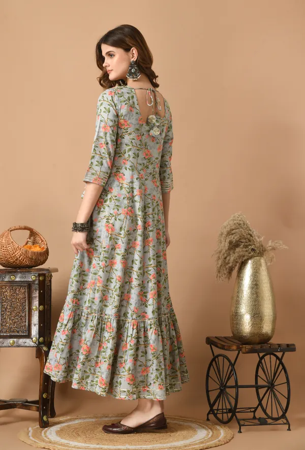 Grey_Floral_Printed_Thread_Work_Anarkali_Kurta_For_Women