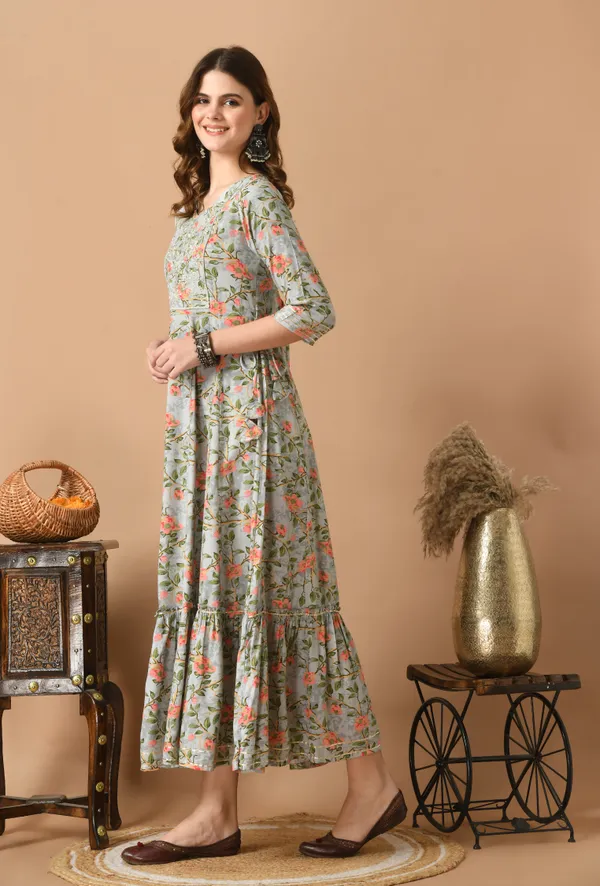 Grey_Floral_Printed_Thread_Work_Anarkali_Kurta_For_Women