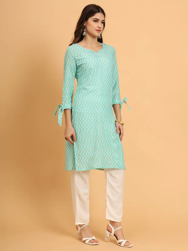 Green_Lehariya_Kurta_Pant_Set_For_Women