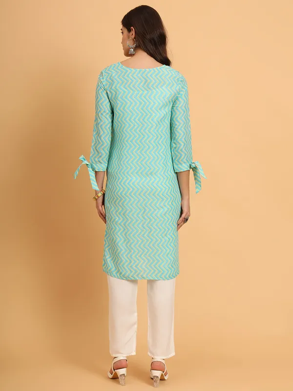 Green_Lehariya_Kurta_Pant_Set_For_Women