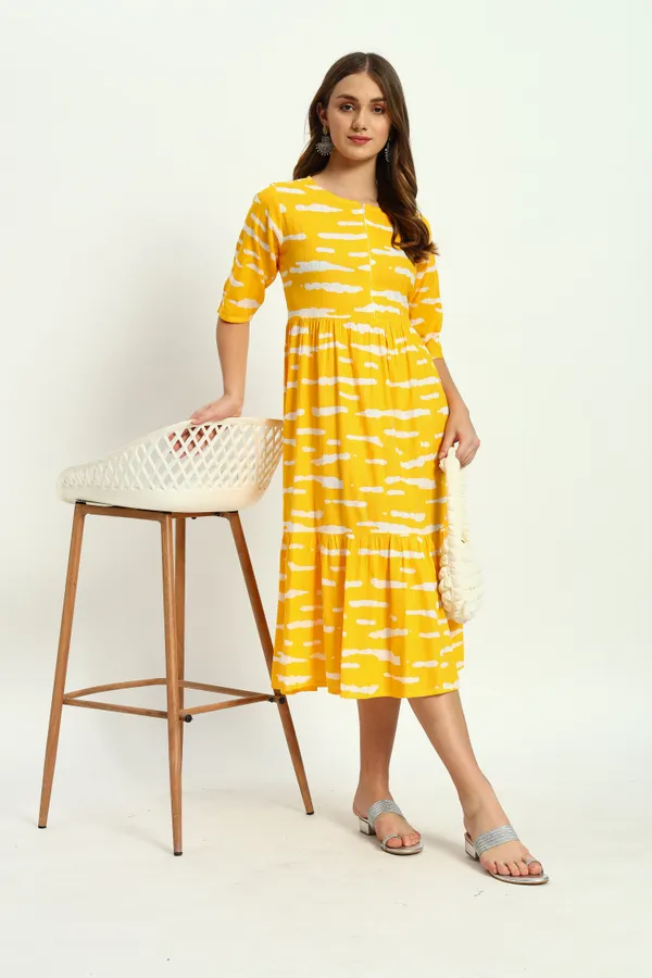 Yellow_Tye_Dye_Printed_Round_Neck_Zip_Open_Flared_Kurta_For_Women