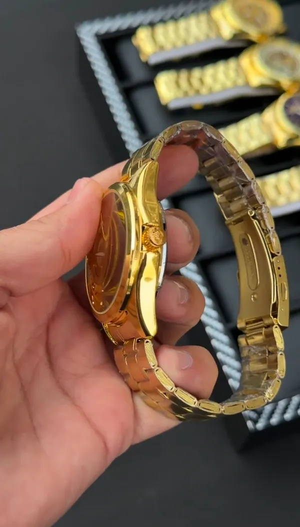Roll_ex_Luxurious_Gold_Automatically_Watch_For_Men

