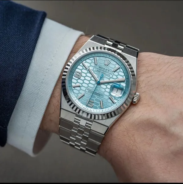 Silver_Tiffny_Land_Dweller_2025_Edition_Watch_For_Men
