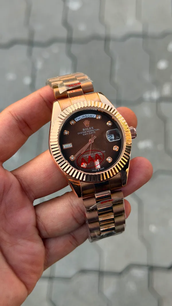 Role_xx_Rose_Gold_Diamond_Day-Date_Watch_For_Men