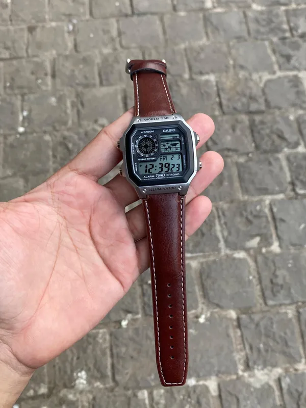 Hot_Demanded_Classic_Digital_Premium_Silver_Watch_For_Men