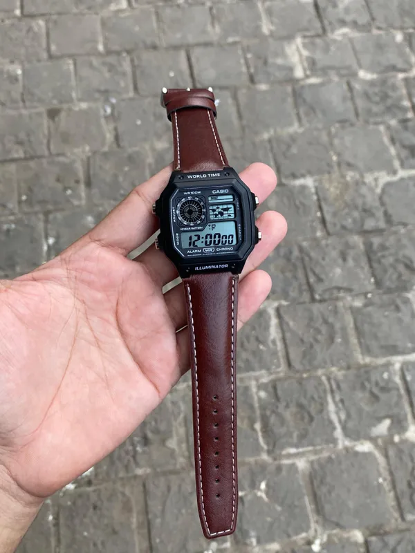 New_Demanded_Classic_Digital_Premium_Brown_Black_Watch_For_Men