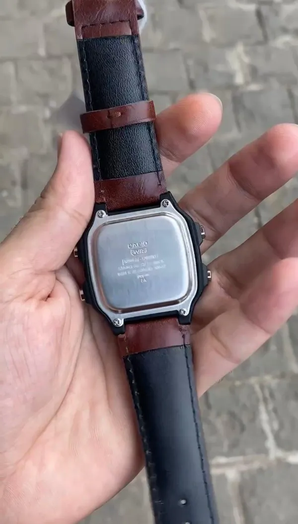 New_Demanded_Classic_Digital_Premium_Brown_Black_Watch_For_Men