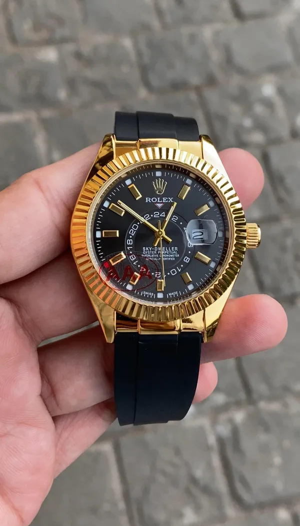 Gold_Black_New_Precious_sky_Watch_For_Men