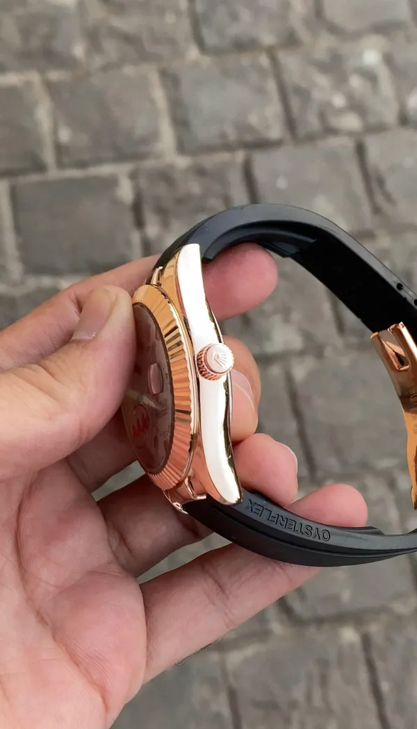 Rose_Gold_Black_New_Precious_sky_Watch_For_Men