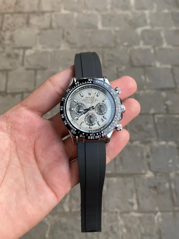 Grey_premium_Daytona_Stainless_Steel_Watch_For_Men
