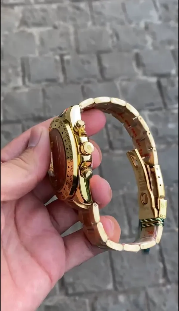 Full_Gold_Chronograph_Daytona_Watch_For_Men