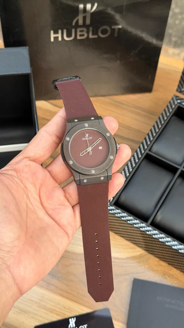 Rose_Gold_Brown_Spyder_Leather_Hub_l00T_Watch_For_Men