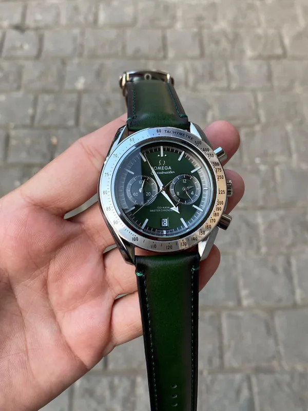 Green_Premium_Leather_Chronographs_Watch_For_Men