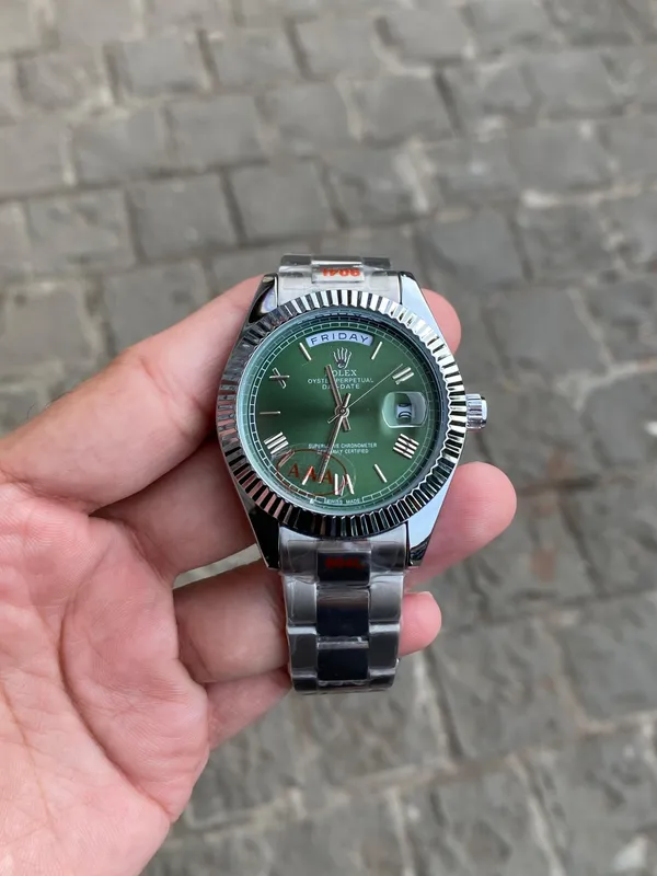 Silver_Green_Roman_DayDateRole_x_Watch_For_Men