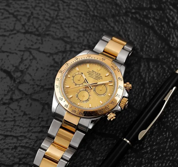 Role_x_Tuton_Gold_Daytona_Chronograph_Watch_For_Men