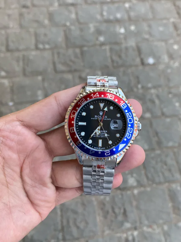 Silver_Black_GMT_Stainless_Steel_Premium_Watch_For_Men