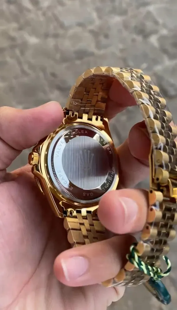 Gold_Black_GMT_Stainless_Steel_Premium_Watch_For_Men