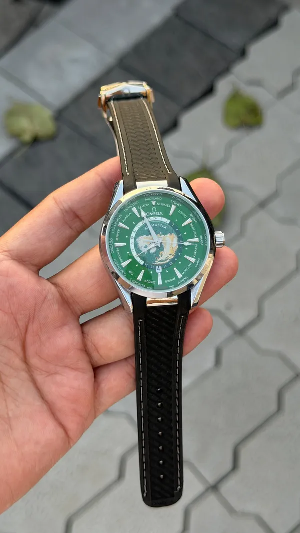 World_Map_Black_And_Green_Omeg_Watch_For_Men
