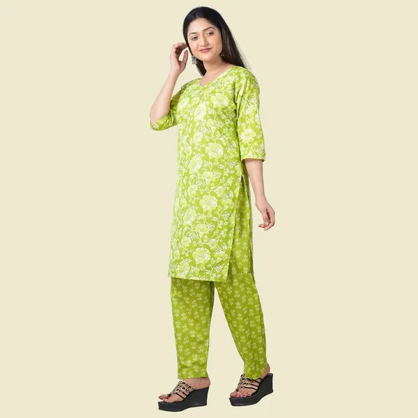 Green_Cotton_Premium_Kurti_With_Pant_Set_For_Women
