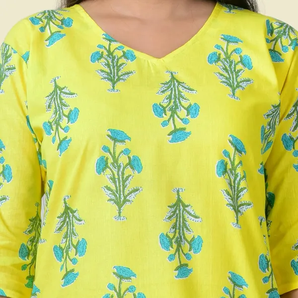Yellow_Cotton_Premium_Kurti_With_Pant_Set_For_Women