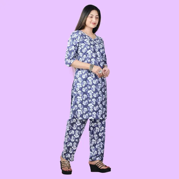 Blue_And_White_Cotton_Premium_Kurti_With_Pant_Set_For_Women